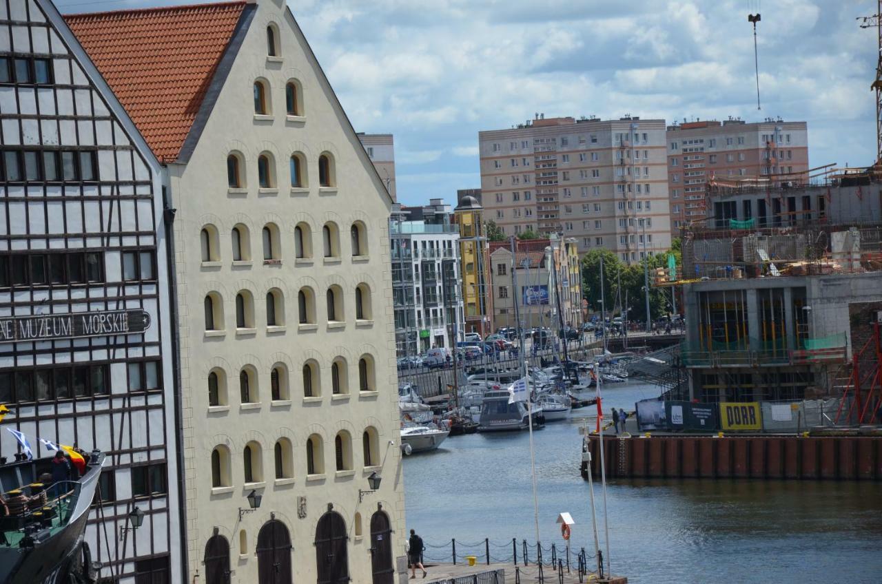 Apartment Above Motlawa Gdansk Exterior foto